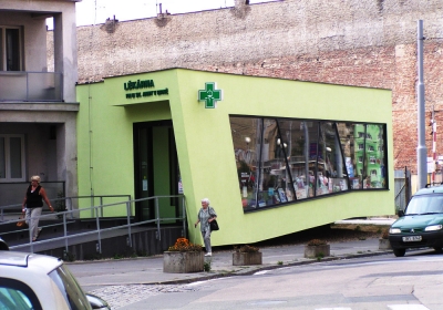 Přístavba lékárny